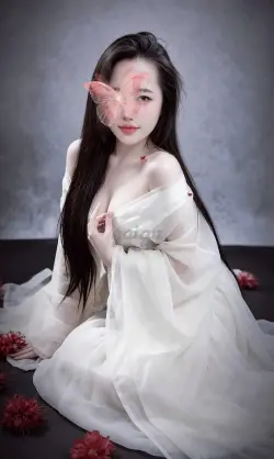 BABE QUỲNH NHI - KHUÔN MẶT ĐẸP CUỐN HÚT MỌI ÁNH NHÌN