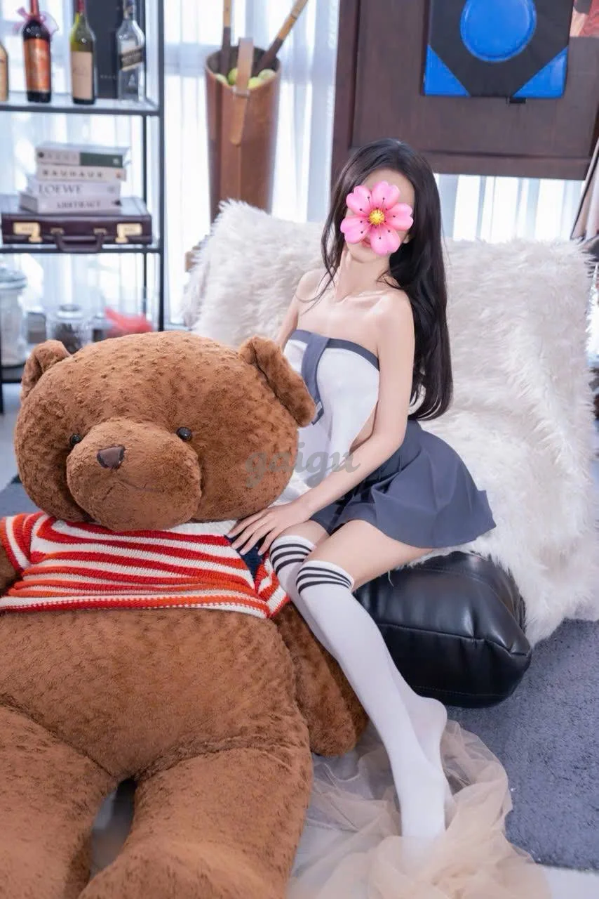 Bối Nhi lolite  xuất tinh vào miệng đẳng cấp